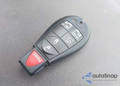 2013 Chrysler Town & Country Touring from USA, damaged, VIN 2C4RC1BG0DR653924